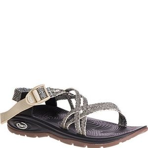 Chaco sandals zvolv x